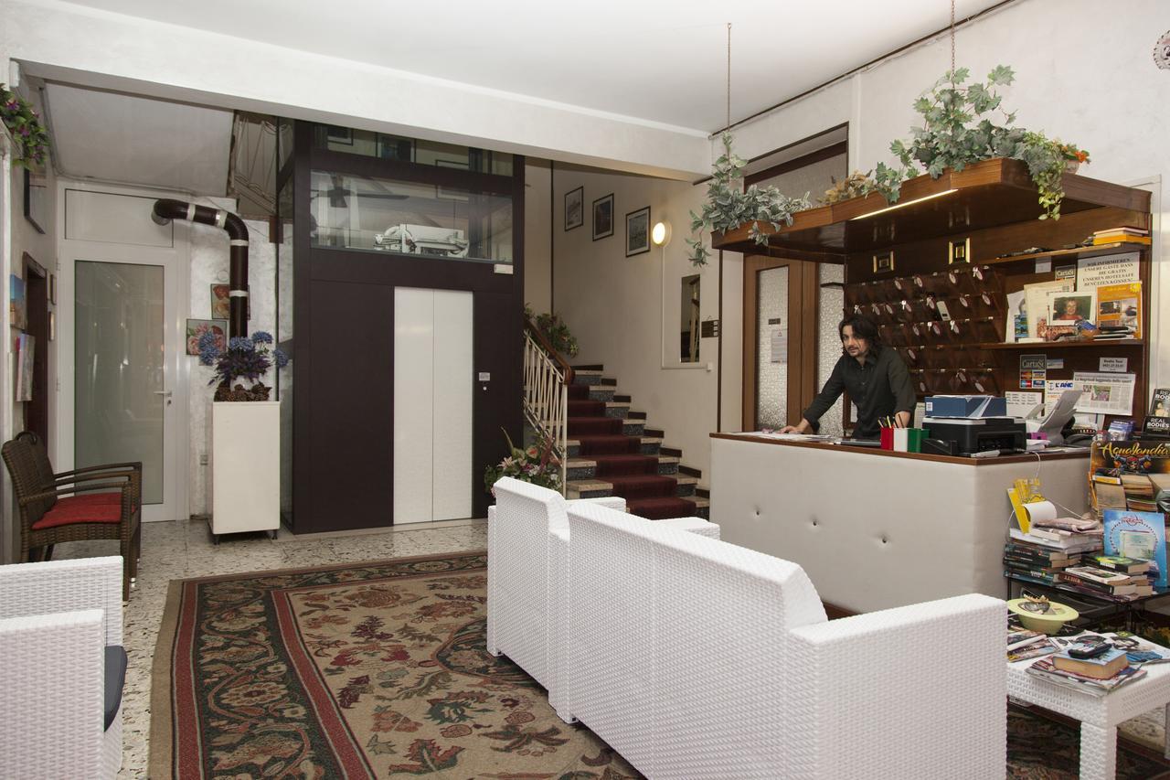 לידו די ג'סולו Hotel Taormina מראה חיצוני תמונה
